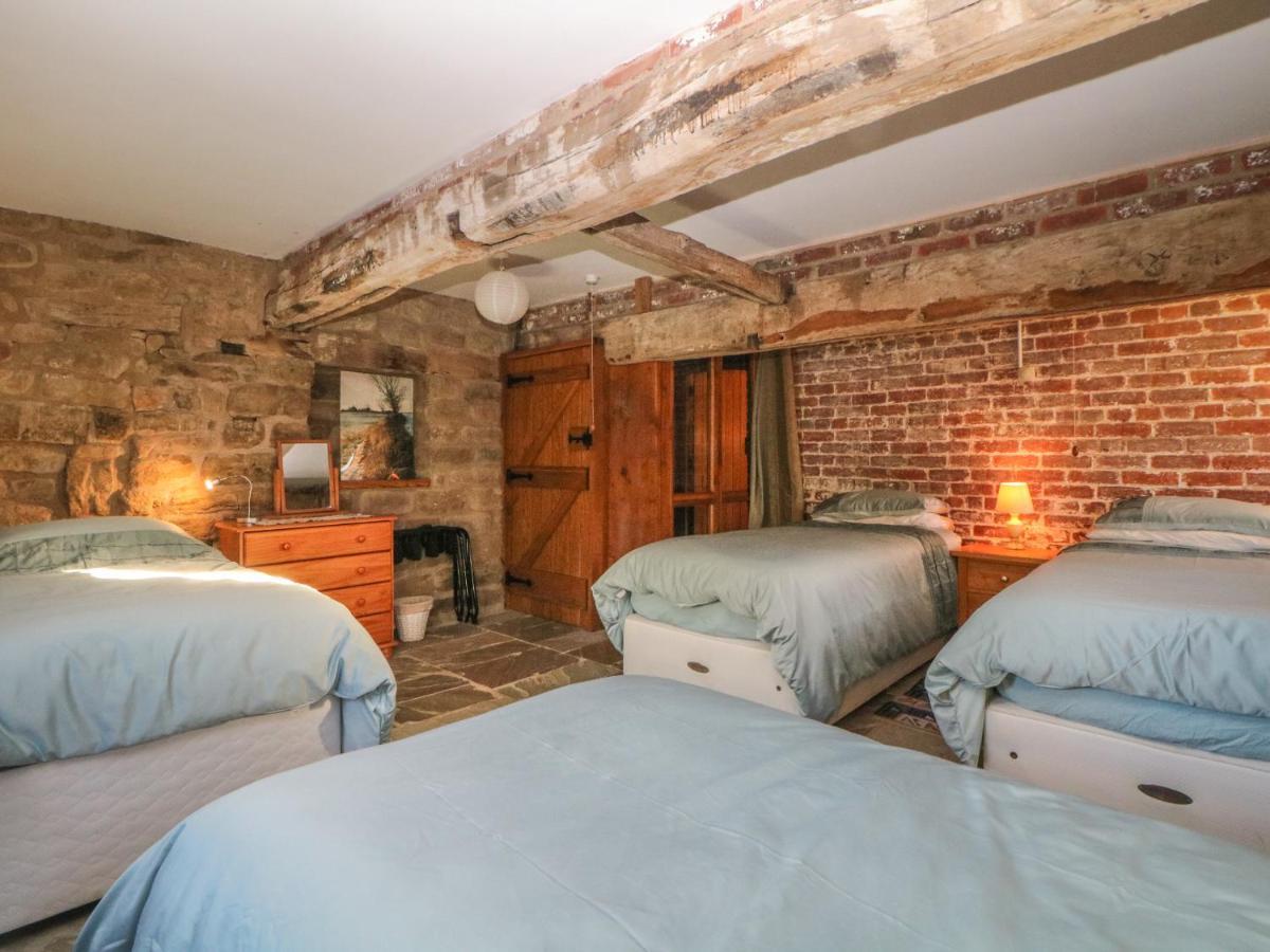 Wyndell Cruck Cottage Sheffield Buitenkant foto